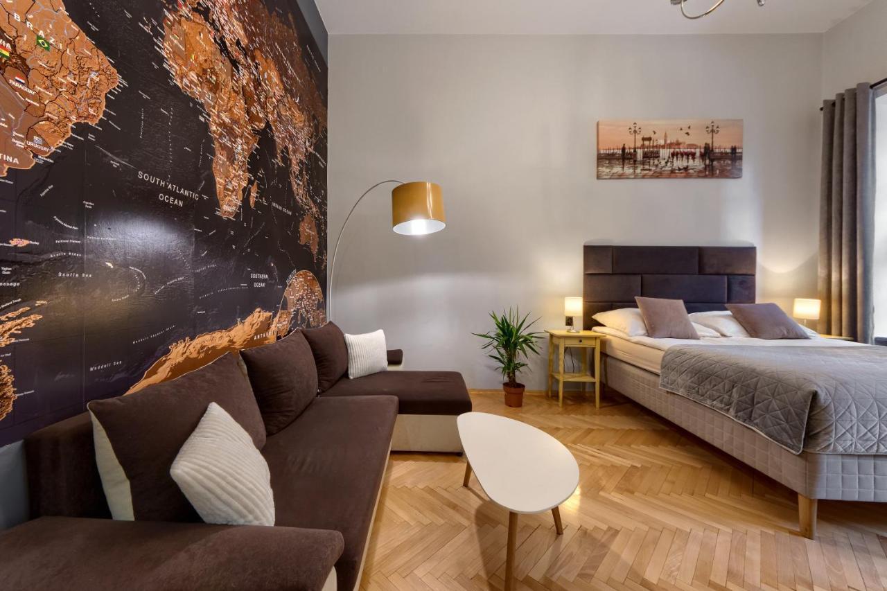 Comfortable Apartments In The Old Town Of Cracovie Extérieur photo
